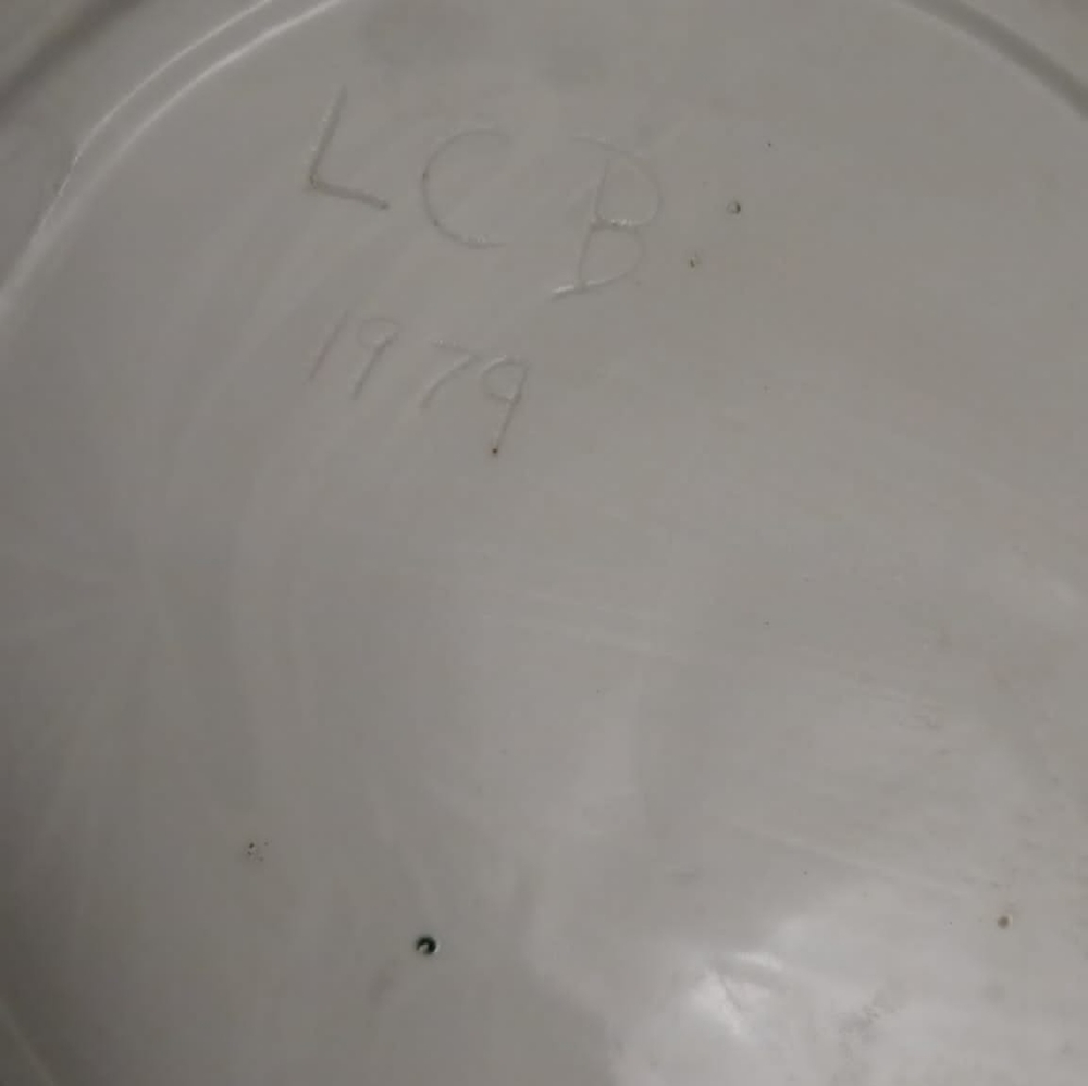 Vintage 1979 platter with lid - Picture 4 of 4